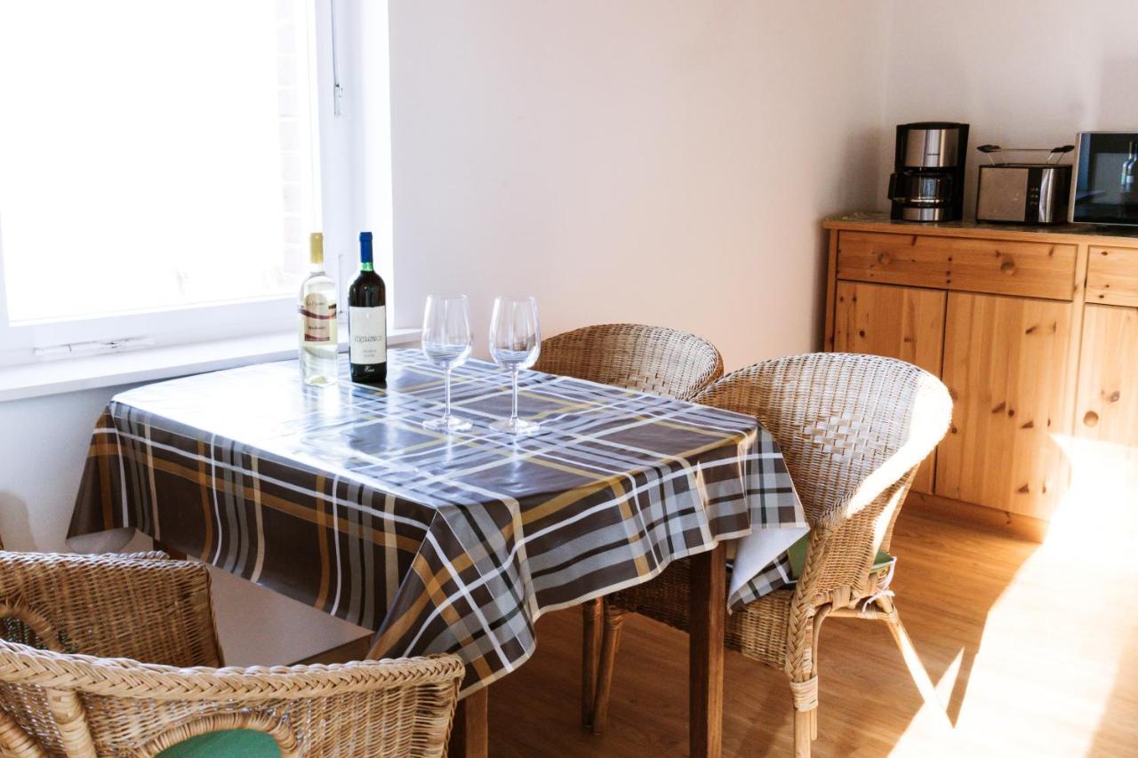 Ferienwohnung An Der Berliner Seenkette Schwerin  Esterno foto